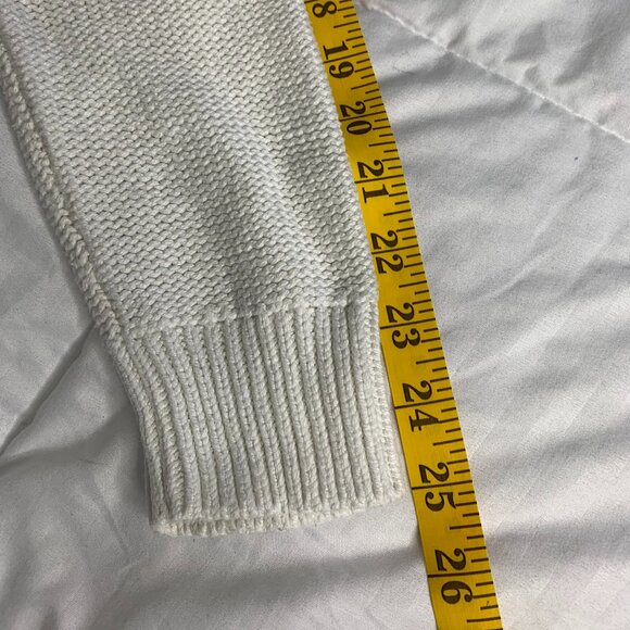 GAP Women’s Ivory Cable Knit Sweater – Size L, Crew Neck, High–Low Hem - Picture 15 of 15